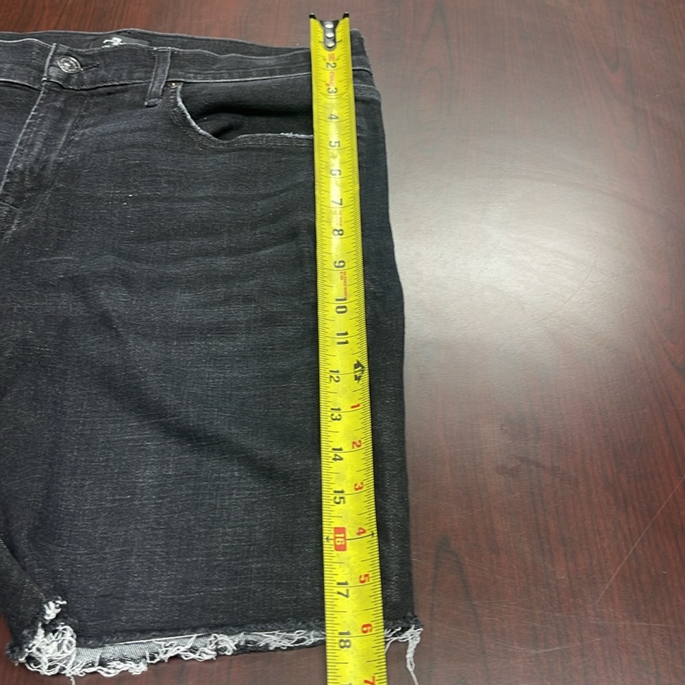 74% Cotton, 7 For All Mankind Short Jeans  some stretch, NWOT - Picture 9 of 11
